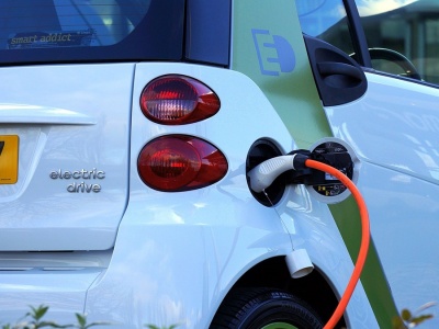 Pièces pour véhicules électriques